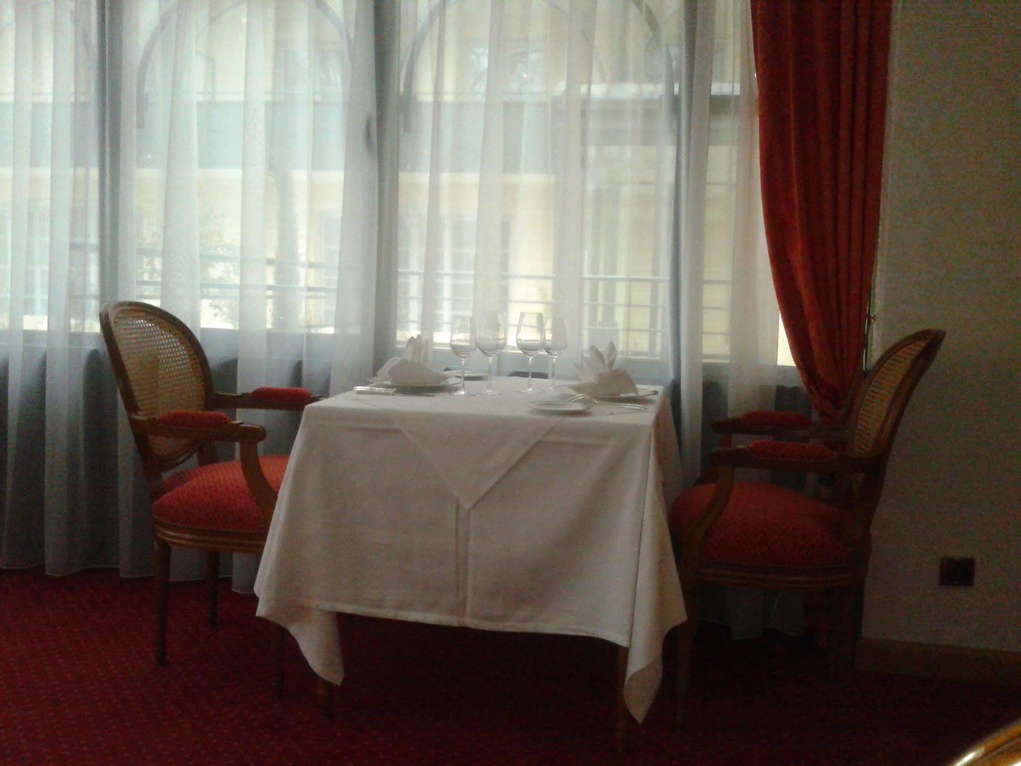 Medicis Home Dijon Les Petites Roches Zewnętrze zdjęcie